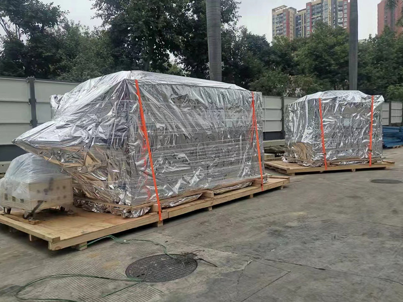 深圳沙井(jing)真空木箱包裝現(xiàn)場