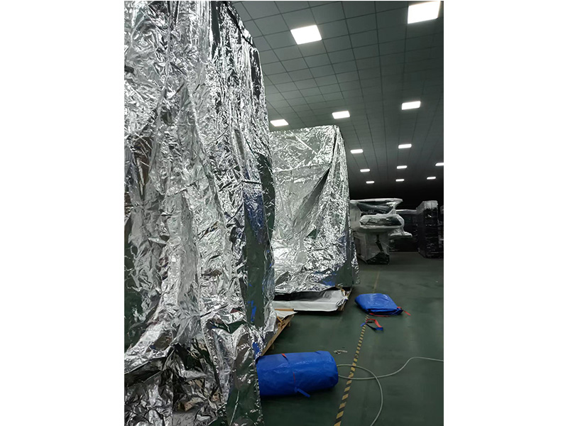 龍崗新能(neng)源重型木箱真空(kong)包裝