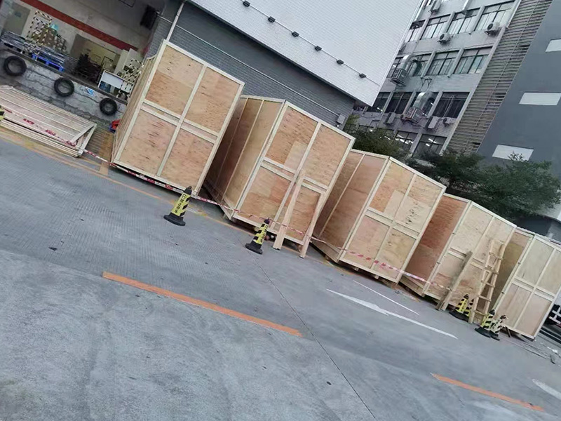 重型加固木(mu)箱