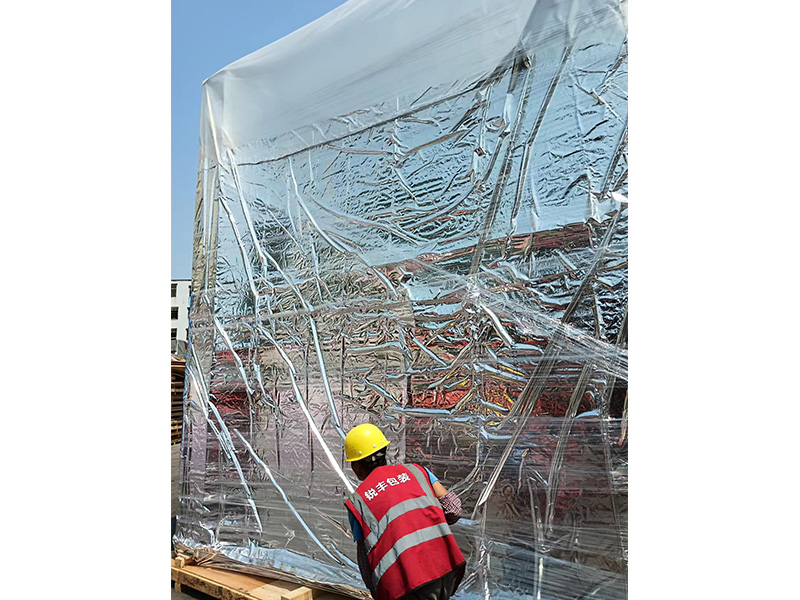 深(shēn)圳某新能源真(zhen)空木箱